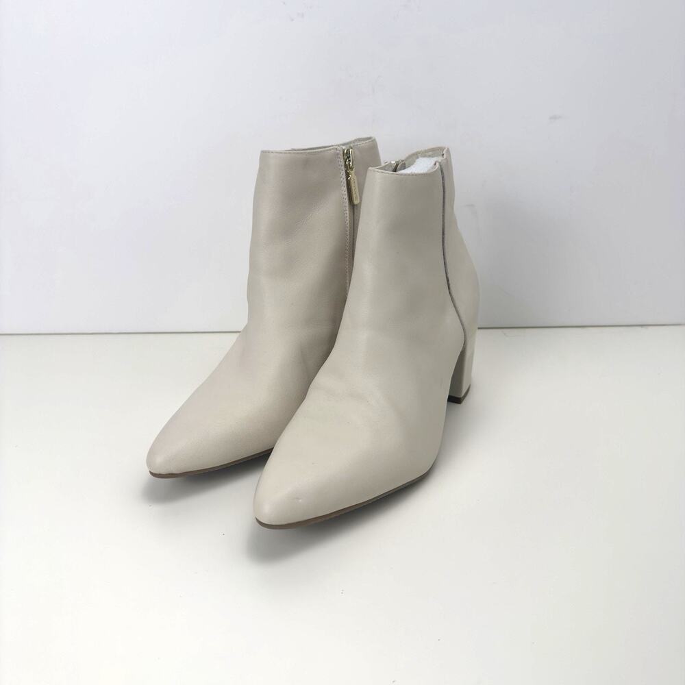 New! Blondo USA Tasel Waterproof Bootie Ivory Leather 9.5 M B6654